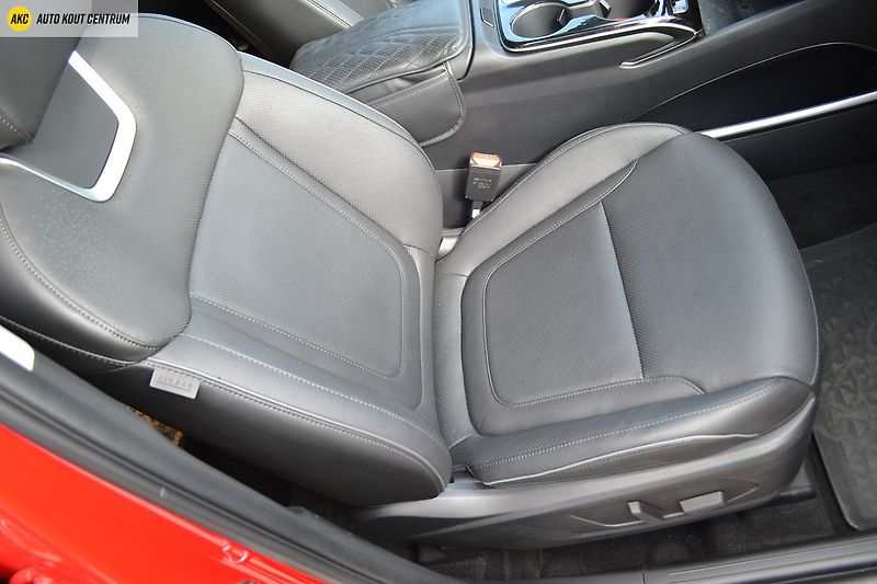 Hyundai Tucson 1.6T-GDI PREMIUM LUXURY 7DCT M - fotka 16 z 53
