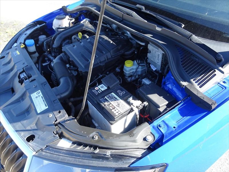 Škoda Fabia 1,0 TSI - fotka 27 z 28