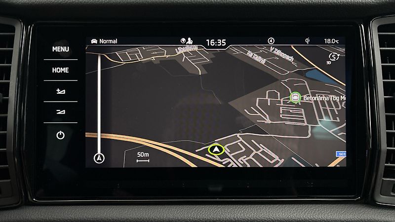 Škoda Kodiaq 2.0 TSI DSG 4x4 Sportline - fotka 32 z 34