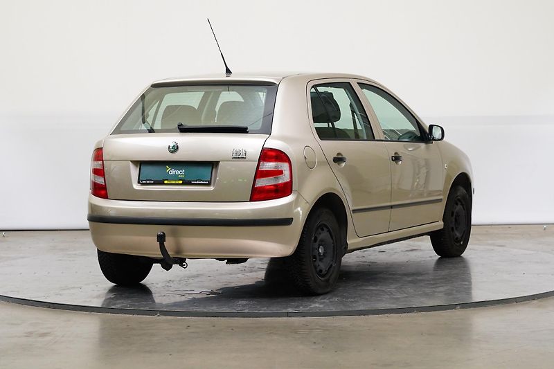 Škoda Fabia - fotka 2 z 22