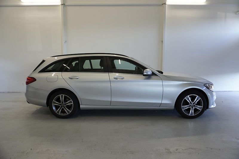 Mercedes-Benz Třídy C (2015) C200 CDI - fotka 4 z 31