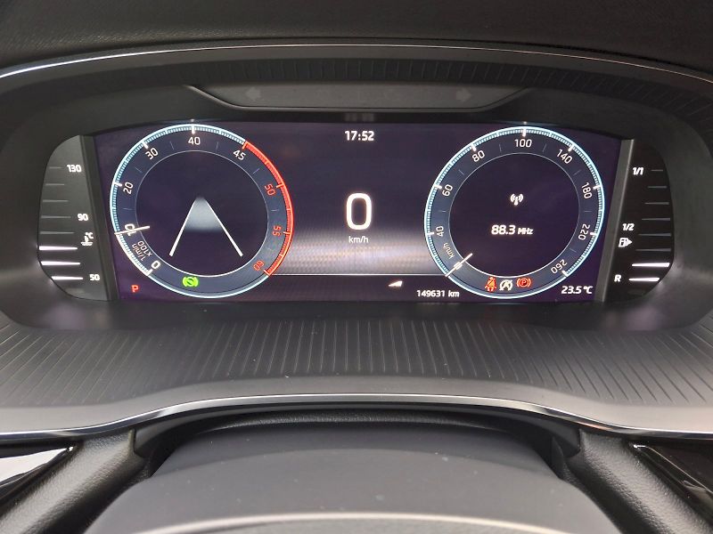 Škoda Octavia (2021) Combi Stale Plus DSG 4x4 2,0TD - fotka 16 z 35