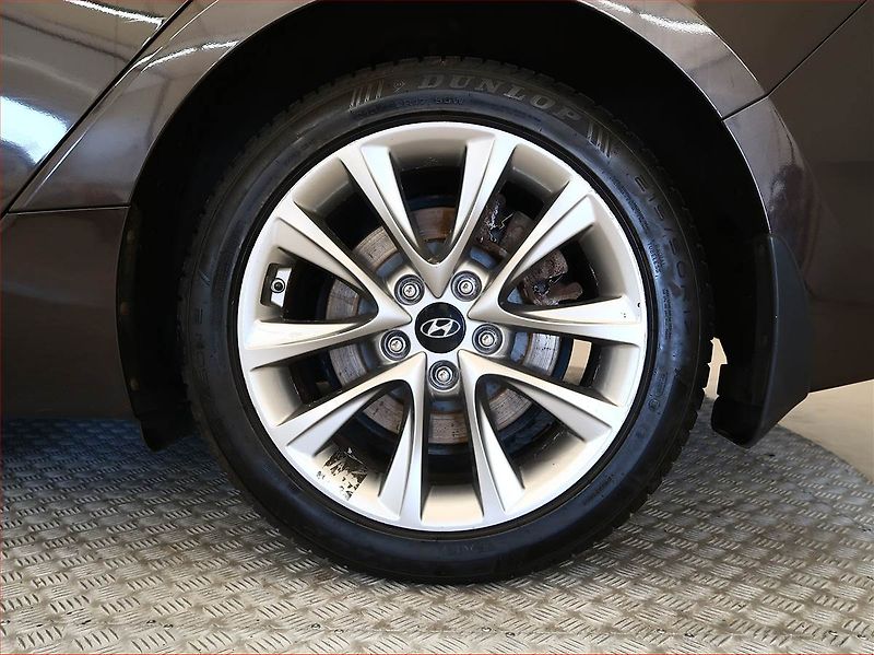 Hyundai i40 (2018) 1.7 CRDi, Automat, Kůže, Navi - fotka 15 z 20