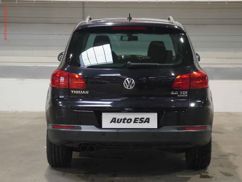 Volkswagen Tiguan (2011) 2.0TDi 4x4, ČR, Klima - fotka 5 z 22