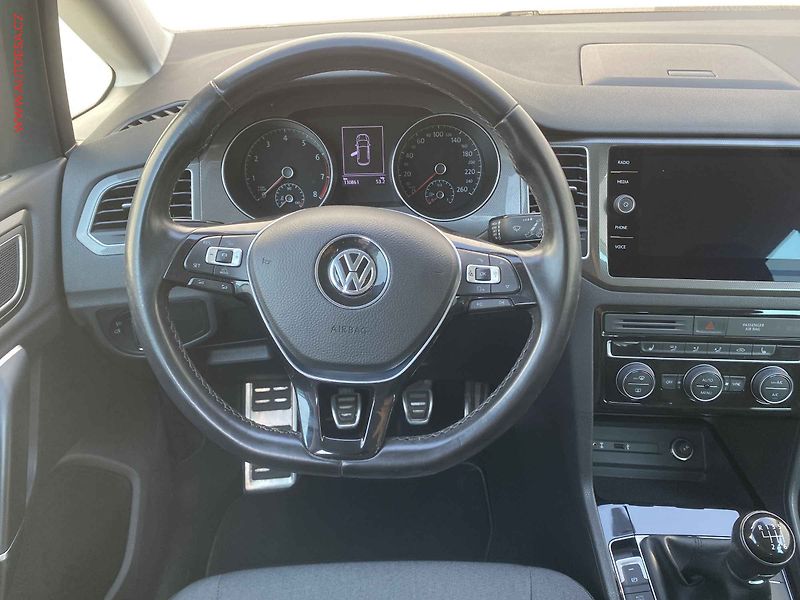 Volkswagen Golf Sportsvan (2018) 1.5 TSi, Join, navi, TZ - fotka 11 z 17