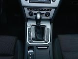 Volkswagen Passat 2.0TDI AUTOMAT VÝHŘEV SERVISKA - náhled 43