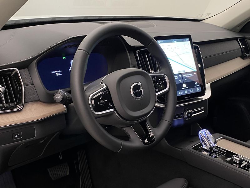 Volvo XC90 B5 AWD BRIGHT PLUS AUT CZ 7m - fotka 19 z 56