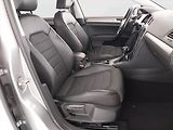 Volkswagen Golf (2015) Comfortline 1.2 TSI, Automat - náhled 9