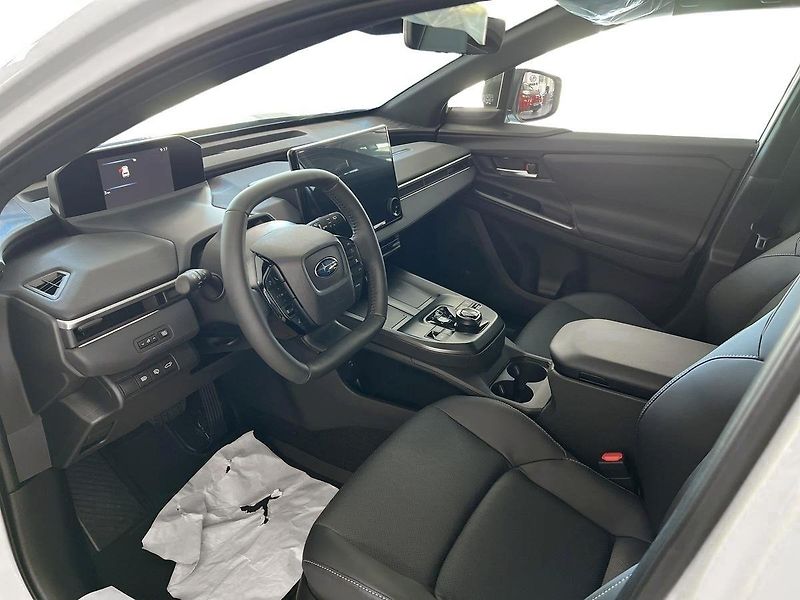 Subaru E-Outback 74.7 kWh AWD Limited - fotka 7 z 16
