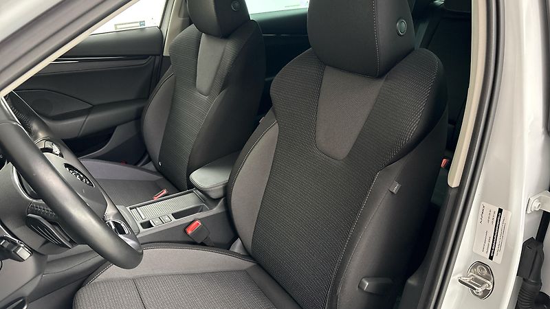Škoda Octavia 1.0 TSI E-Tec DSG Ambition - fotka 15 z 23
