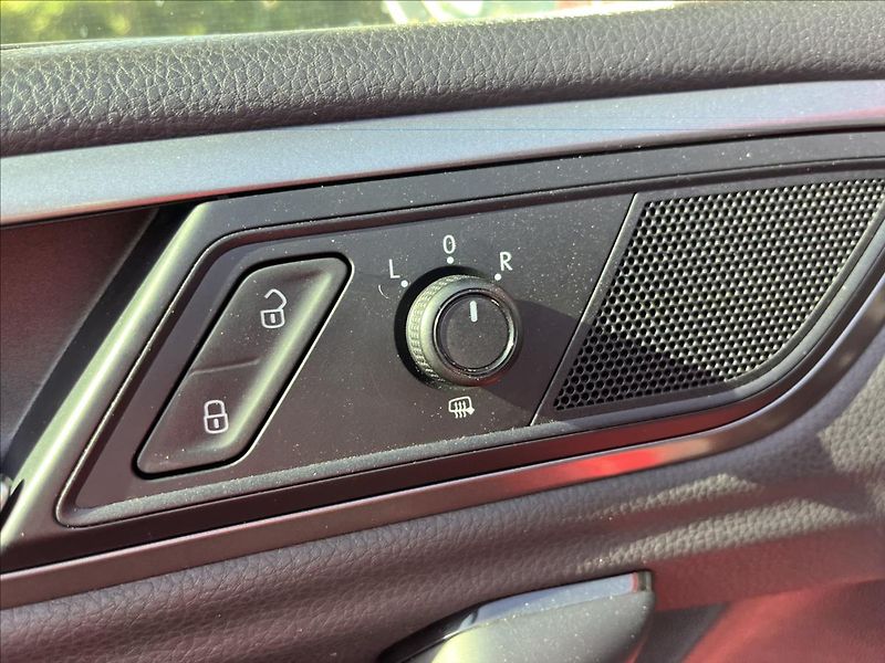Volkswagen Golf Sportsvan 1,4 TSi 92 kW  Klima, 8x Pneu - fotka 13 z 48