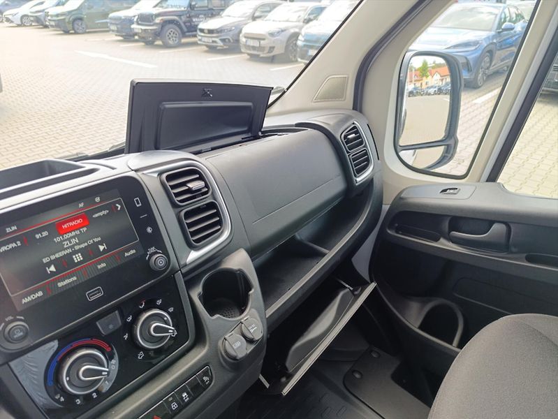 Fiat Ducato 2,2 MTJ 140k  Maxi L3H2 35 - fotka 17 z 17