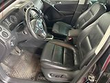 Volkswagen Tiguan (2009) 2.0TDi 4x4, 1.maj, Xenon, AC - náhled 9