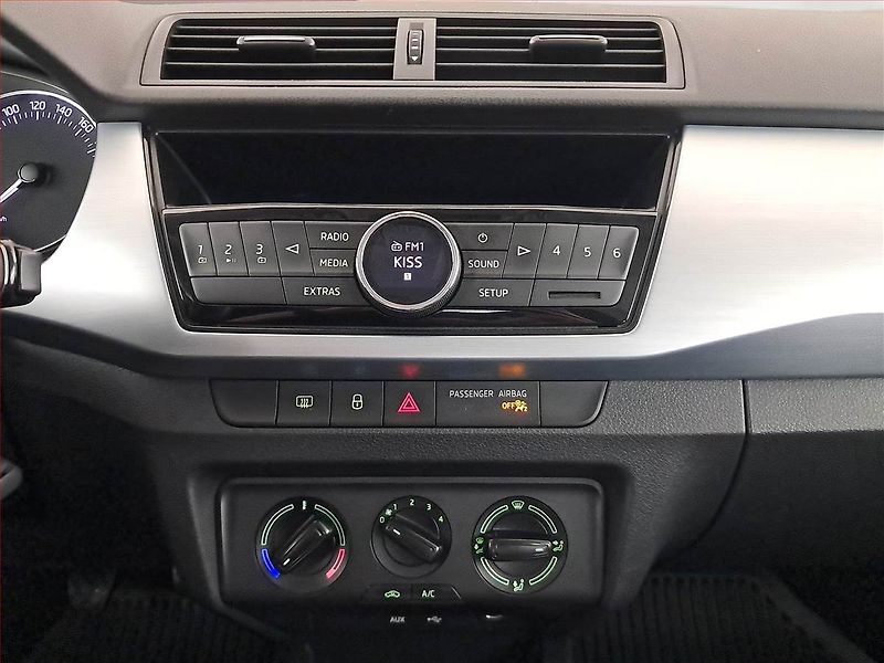 Škoda Fabia (2017) Ambition Plus 1.0 TSI - fotka 12 z 14