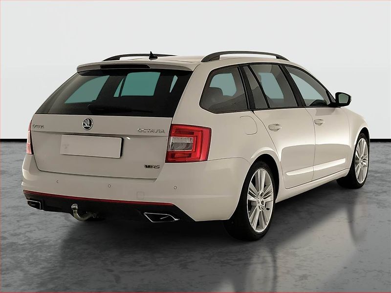 Škoda Octavia (2014) RS 2.0 TDI, Serv.kniha, Xenony - fotka 5 z 18