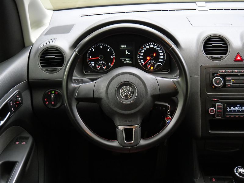 Volkswagen Caddy - fotka 13 z 20