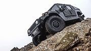 Koncern GM stále vlastní práva na civilní Hummer i armádní Humvee, ale aktualizaci staré techniky nečekejte. Ve většině případů je vše při starém, což je asi dobře. Stále jde o nekompromisní a jednoduchý off-road.