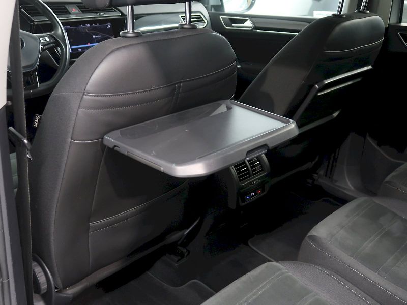 Volkswagen Touran (2022) HIGHLINE 1.5TSI 110KW EVO - fotka 38 z 41