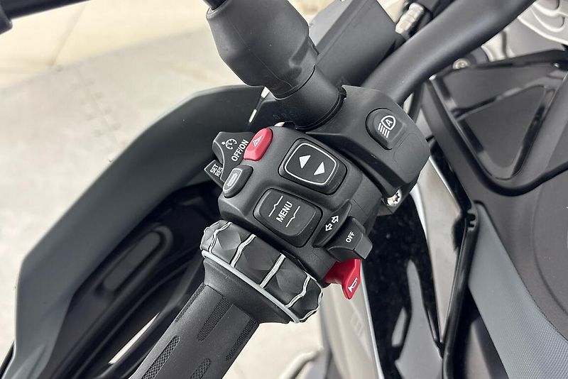BMW R 1300 GS - fotka 10 z 13