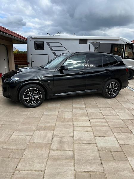 BMW X3 xDrive 20d 140kW M-Paket - fotka 2 z 8