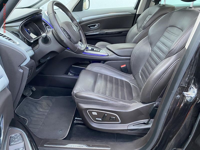 Renault Espace (2015) 1.6 dCi, Intense, AT, LED - fotka 9 z 19