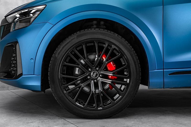 Audi Q8 50TDI Q S-line Matrix Vzduch B - fotka 2 z 27