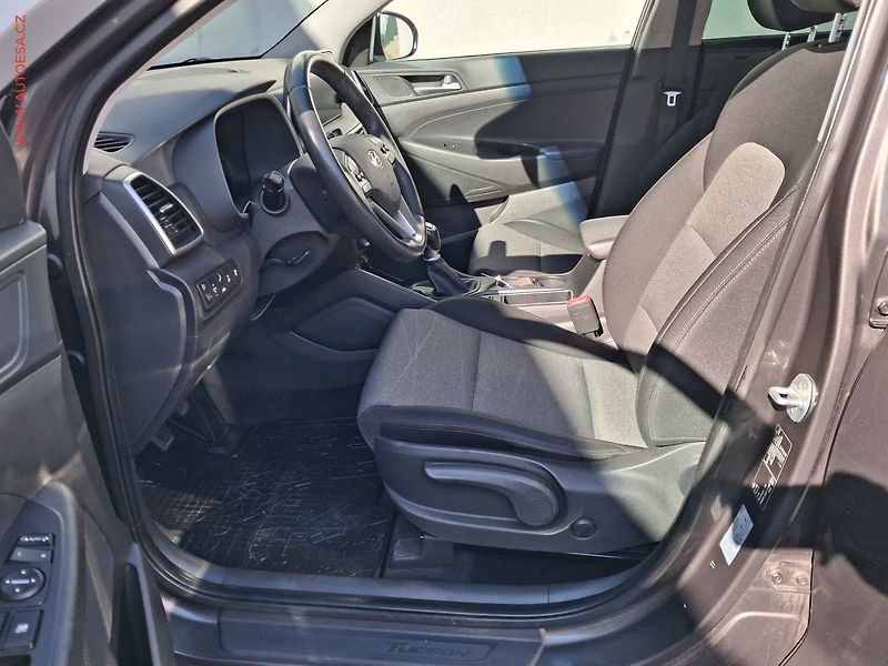 Hyundai Tucson (2019) 1.6 T-GDi 4x4, ČR, LED, navi - fotka 9 z 19