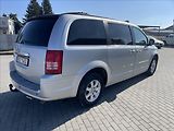 Chrysler Town & Country 3,8 i V6 RT LPG Automat 7míst - náhled 3
