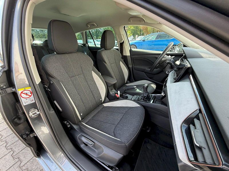 Škoda Scala (2025) 1.0 TSI 85 kW TopSelection - fotka 21 z 22