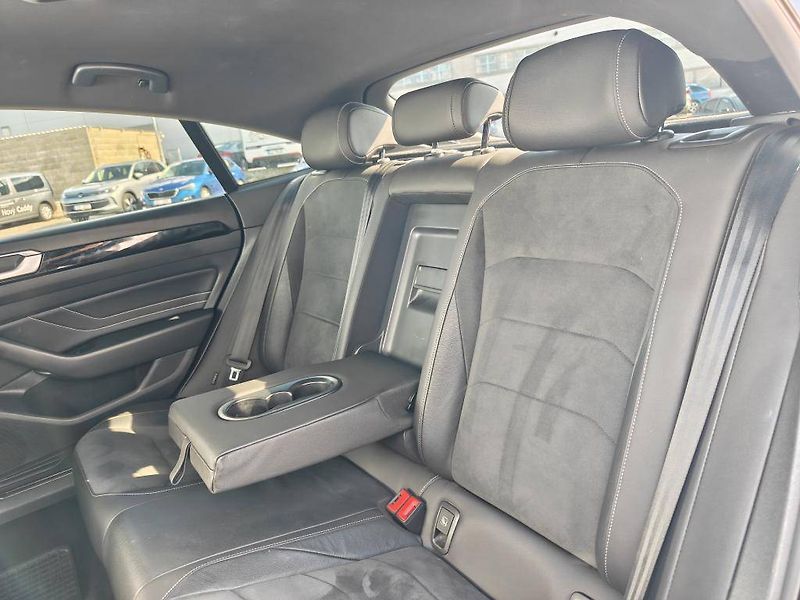 Volkswagen Arteon R-Line 6G 2,0TDI - fotka 8 z 23