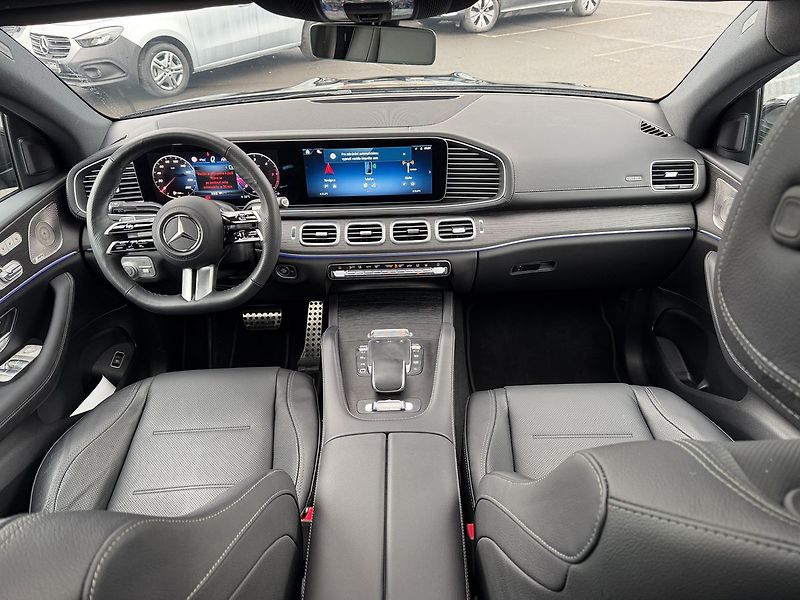Mercedes-Benz GLE 450d 4MATIC AMG NIGHT - fotka 16 z 36