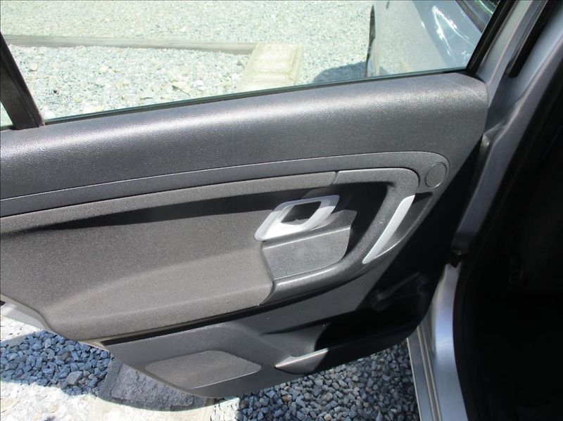 Škoda Fabia 1,4 i 16v, aut. klimatizace, - fotka 10 z 24