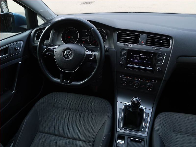 Volkswagen Golf (2013) 1.6 TDI, Serv.kniha, Navi - fotka 7 z 17