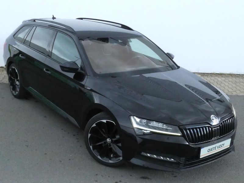 Škoda Superb Combi Sportline 2.0 TDI 4x4 DS - fotka 9 z 30