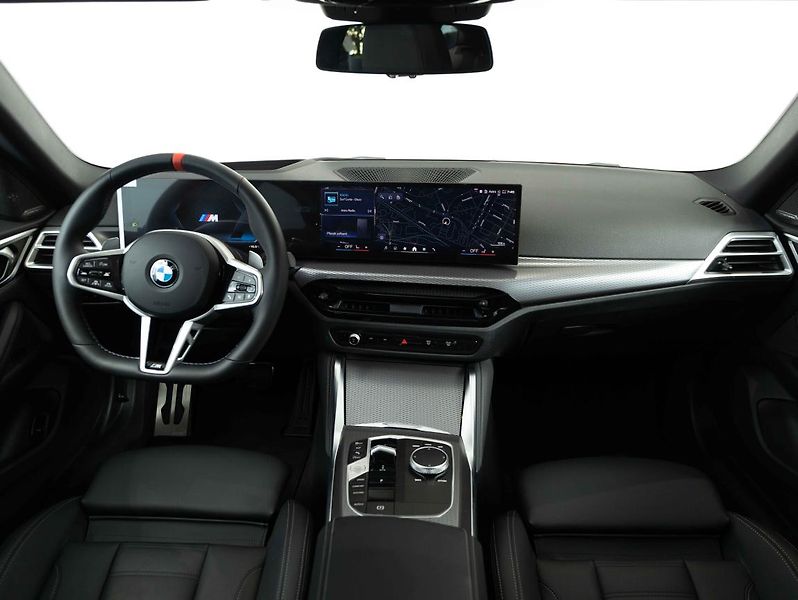BMW Řada 4 M440i xDrive Gran Coupé - fotka 12 z 22