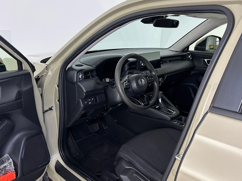 Honda HR-V Elegance e-CVT - fotka 6 z 26