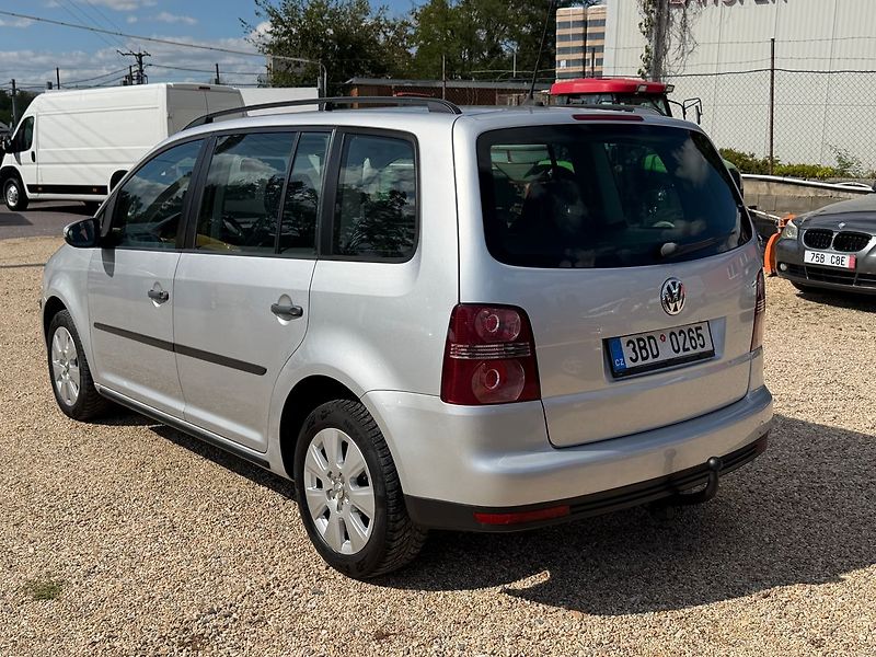 Volkswagen Touran 1.9TDi 77kW*TAŽNÉ* KLIMA - fotka 3 z 24