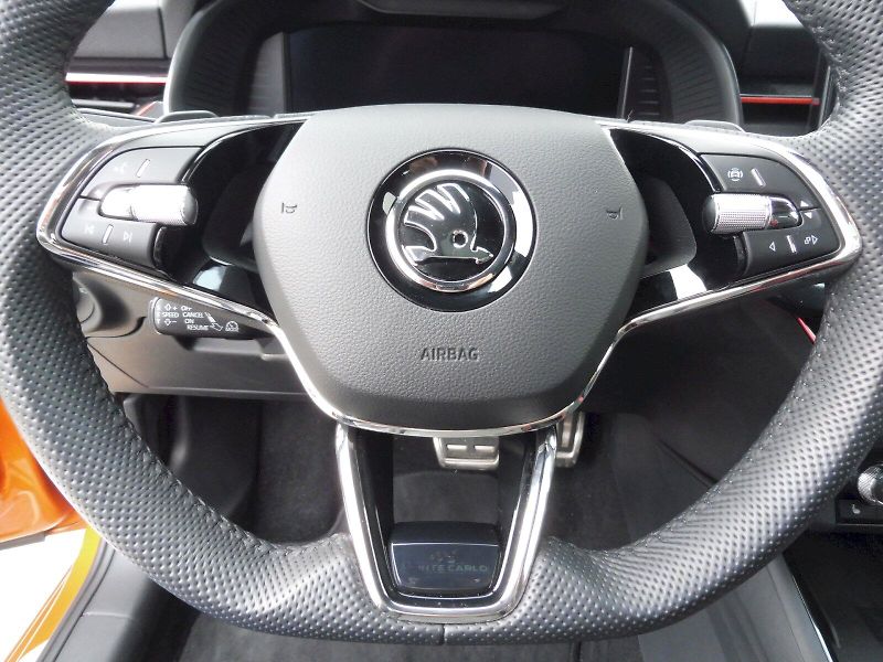 Škoda Kamiq (2022) Monte Carlo 1,0 TSI 81kW DSG - fotka 10 z 30
