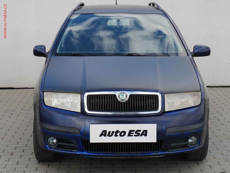 Škoda Fabia (2005) 1.4 TDi, AC, park.asist - fotka 2 z 13