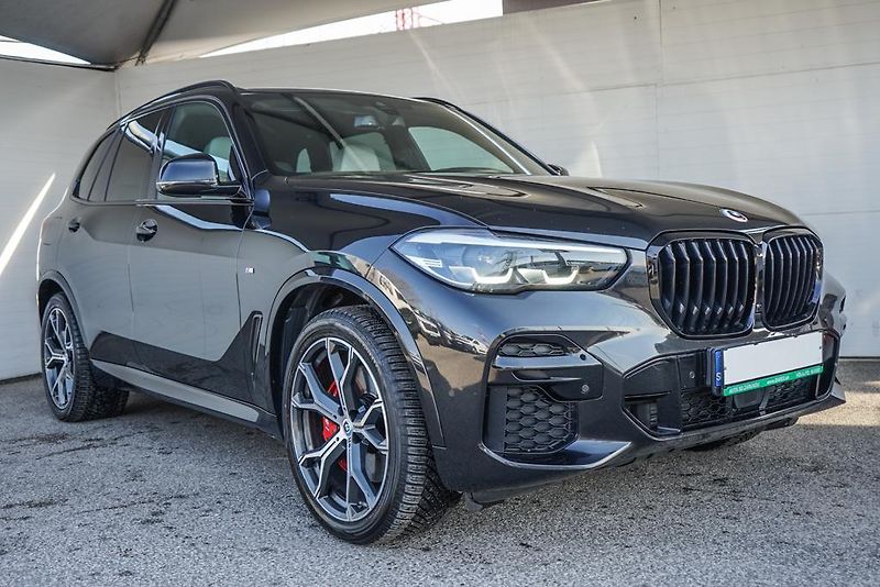 BMW X5 (2023) - fotka 3 z 28