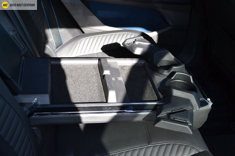 Renault Rafale esprit Alpine E-Tech full hybr - fotka 25 z 73