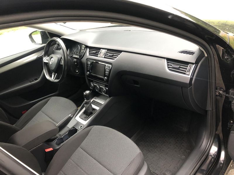 Škoda Octavia (2016) 1.4 TSI 110 KW NAVI ALU 17  - fotka 13 z 17