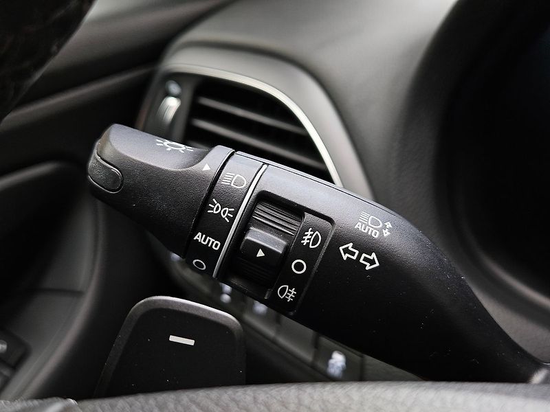 Hyundai i30 1,0 T-GDi 73kW, Smart Climate - fotka 19 z 33
