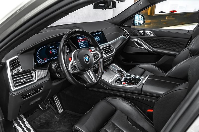BMW X6 competition Laser Masáže - fotka 12 z 27