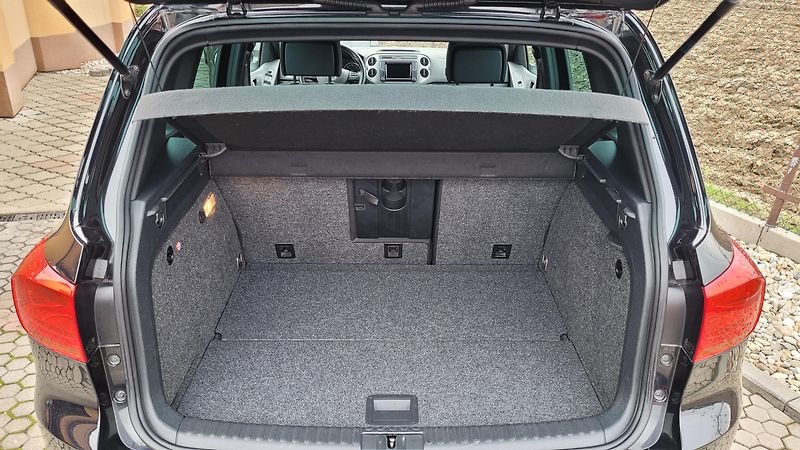 Volkswagen Tiguan (2016) 2,0TDi 110kW Lounge  - fotka 38 z 42