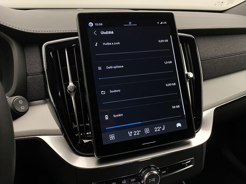 Volvo XC90 (2026) B5 AWD AUT BLACK EDITION PLUS  - fotka 64 z 71