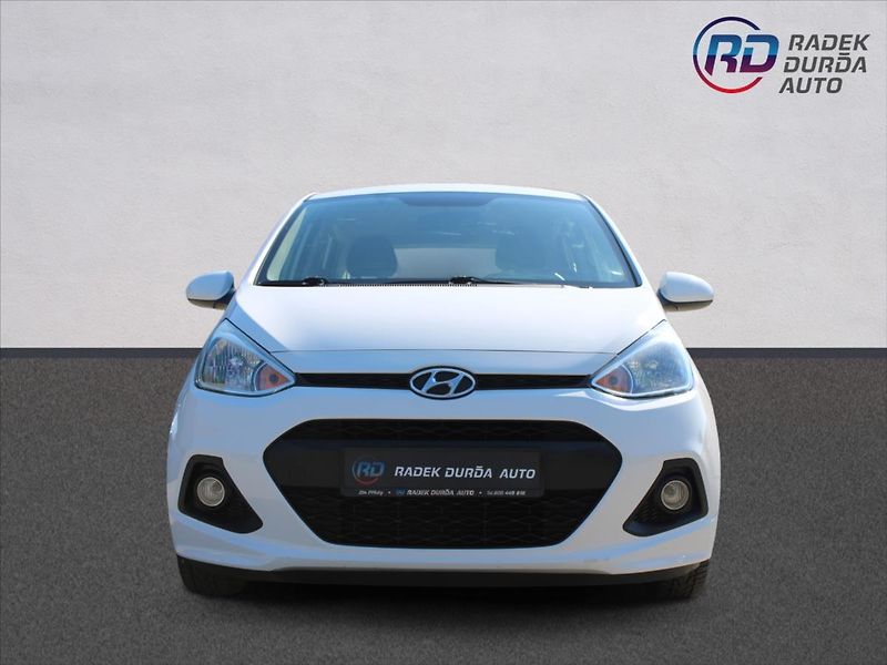 Hyundai i10 1,0 i  NOVÉ V ČR,1.MAJITEL - fotka 2 z 22