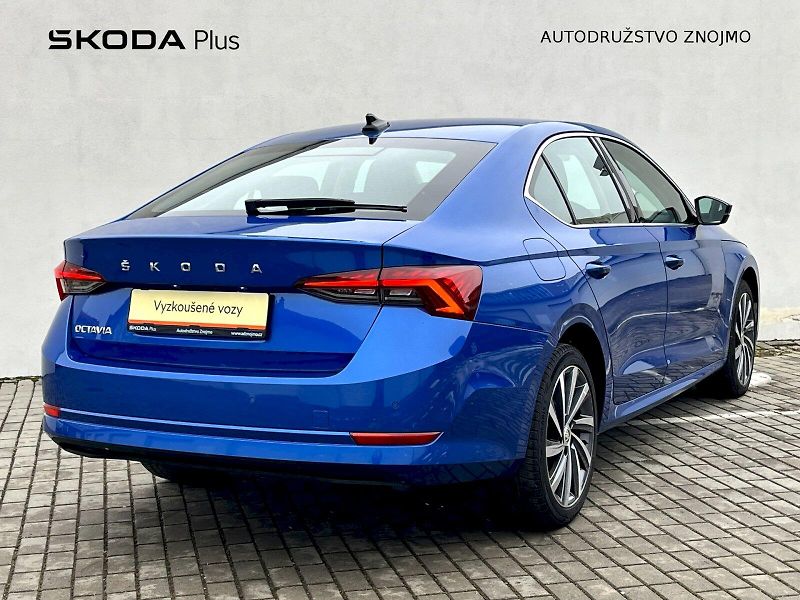 Škoda Octavia (2022) 1,5TSI 110KW STYLE - fotka 2 z 24