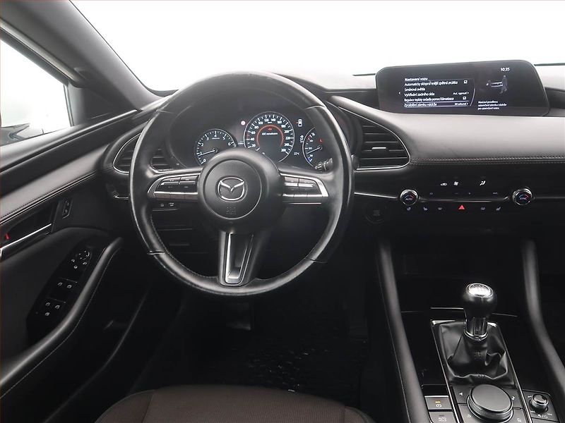 Mazda 3 (2019) 2.0 Skyactiv-G, Serv.kniha - fotka 7 z 17