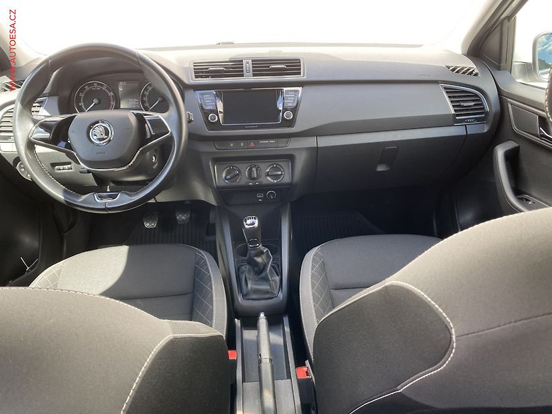 Škoda Fabia (2021) 1.0 TSi, ČR, Ambition - fotka 8 z 16